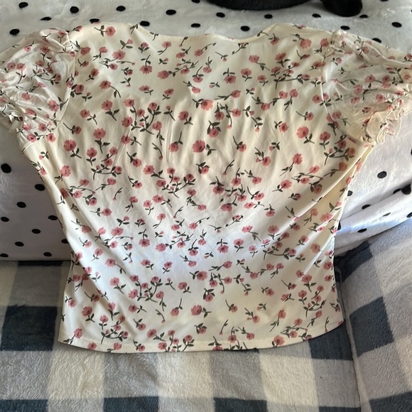 Blouse - Picture 2 of 2